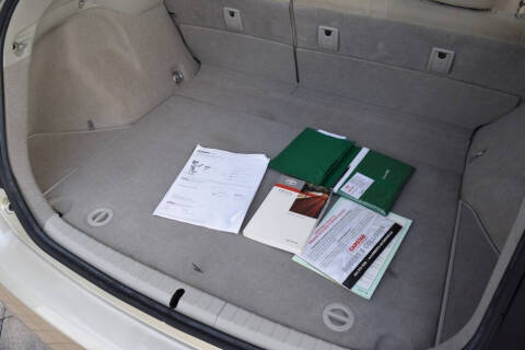 2010 Toyota Prius III