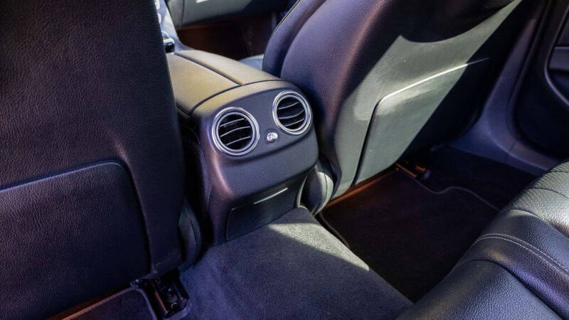 2018 Mercedes-Benz E-Class E 300