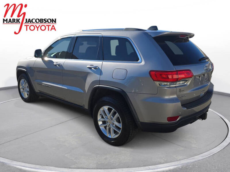 2017 Jeep Grand Cherokee Laredo