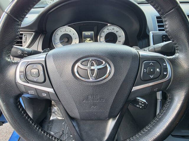 2016 Toyota Camry SE