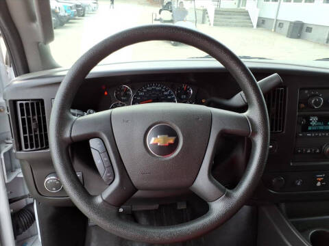 2024 Chevrolet Express 2500