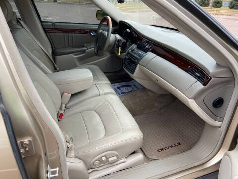 2005 Cadillac DeVille DHS