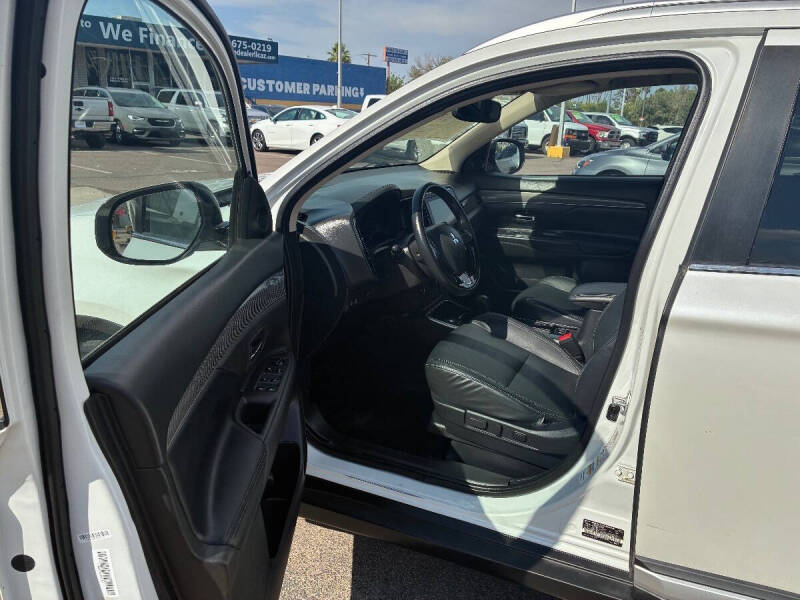 2020 Mitsubishi Outlander SEL