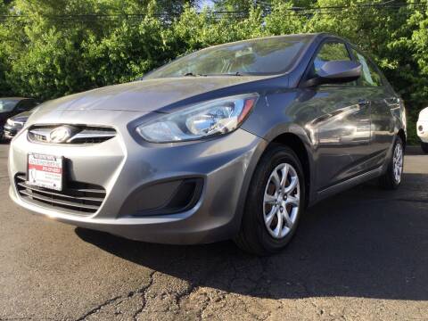 2014 Hyundai Accent for sale at Auto Outpost-North, Inc. in McHenry IL