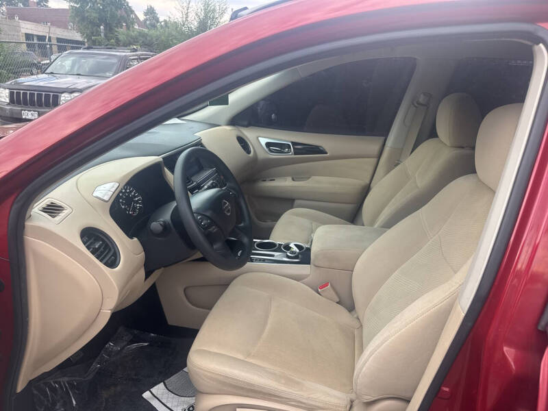 2016 Nissan Pathfinder SL