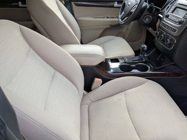 2014 Kia Sorento LX