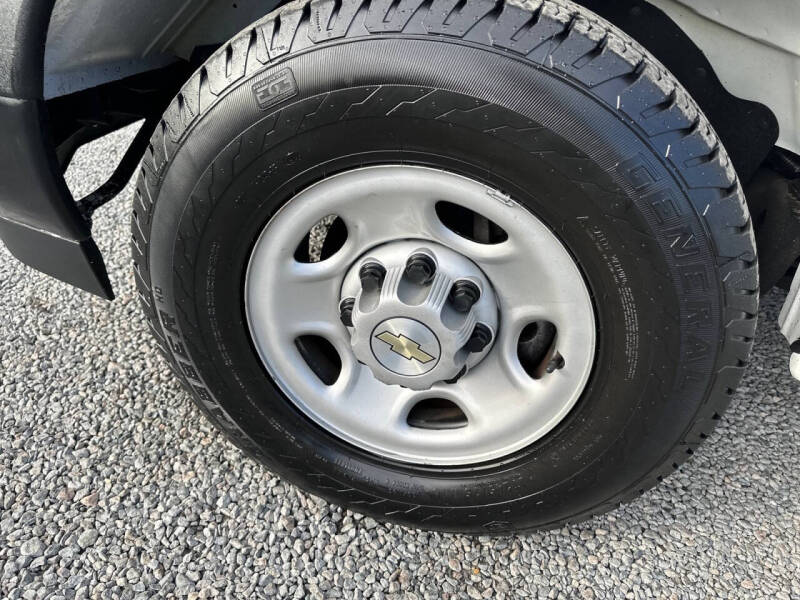 2022 Chevrolet Express 2500