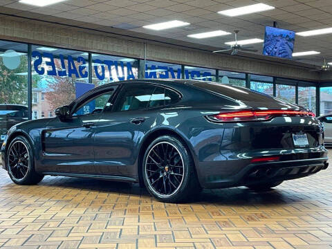 2022 Porsche Panamera 4S E-Hybrid