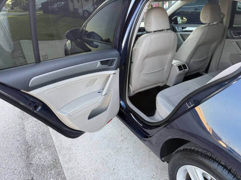 2015 Volkswagen Golf TDI S