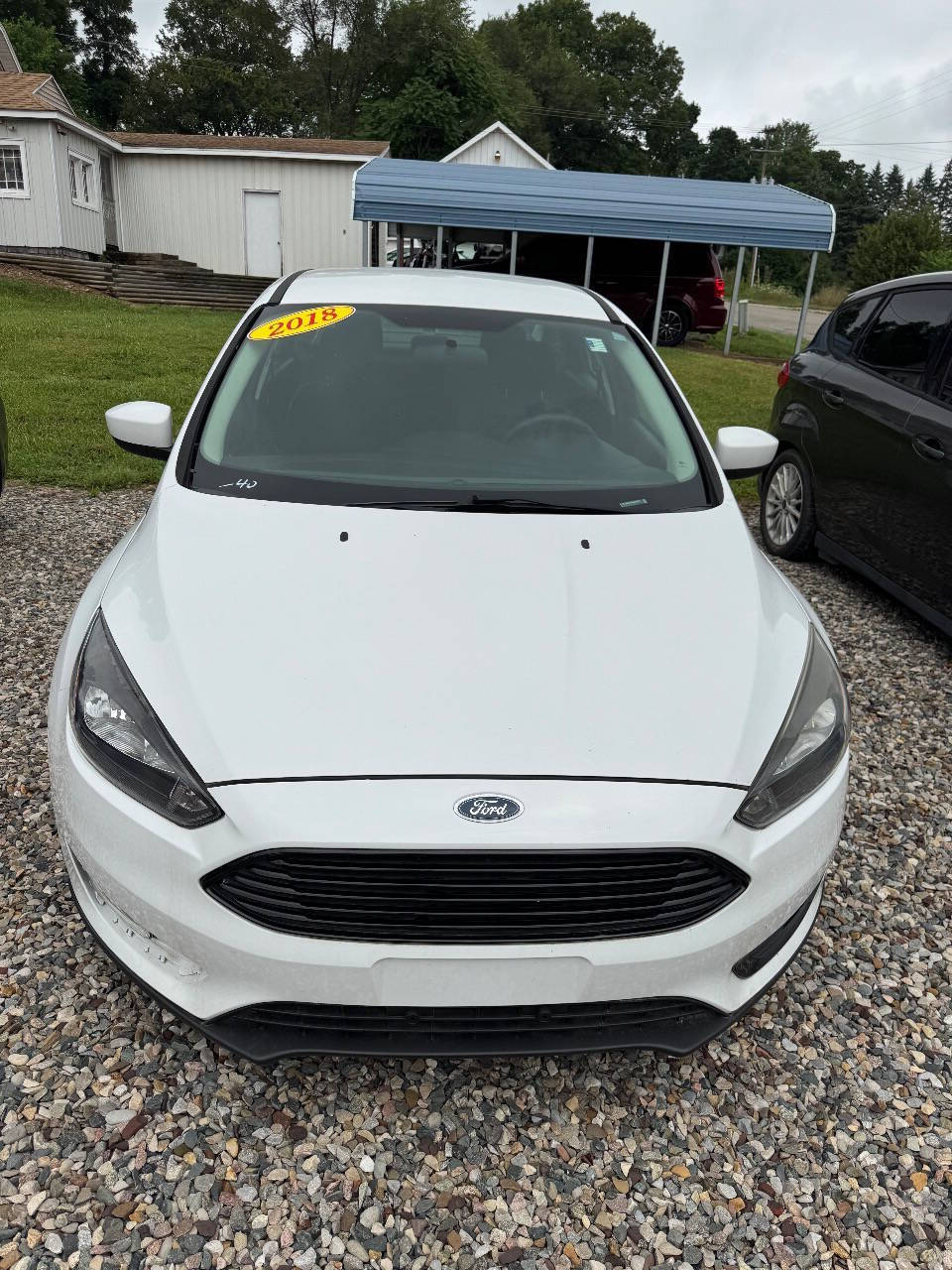 White 2018 Ford Focus SE SE 4dr Sedan 1