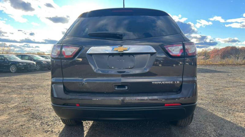 2016 Chevrolet Traverse LS