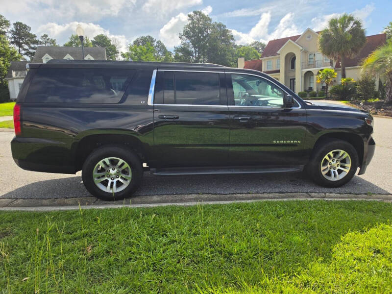 2017 Chevrolet Suburban LT
