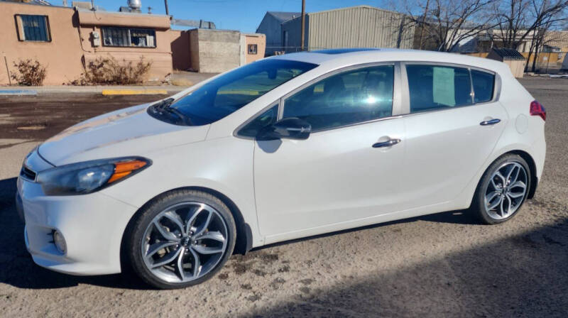 2016 Kia Forte5 SX's photo