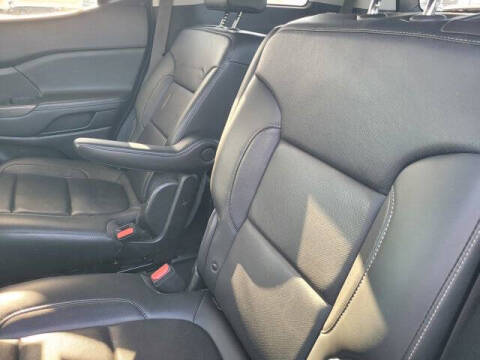 2020 GMC Acadia SLT