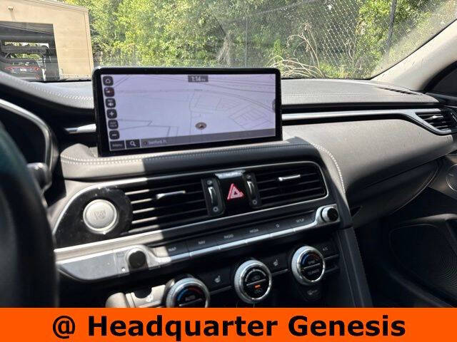 2022 Genesis G70