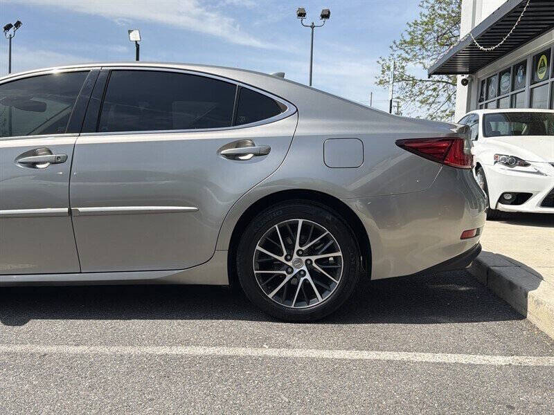 2017 Lexus ES 350