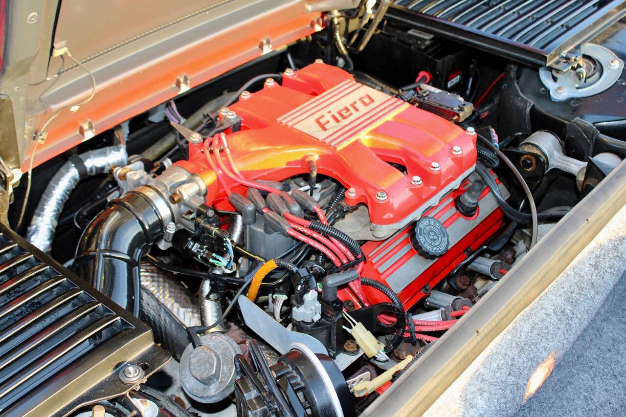 1988 Pontiac Fiero 34