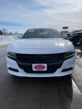 2016 Dodge Charger for sale at UNITED AUTO INC in South Sioux City NE
