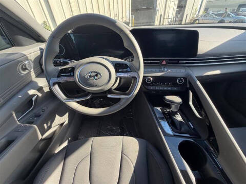 2023 Hyundai Elantra