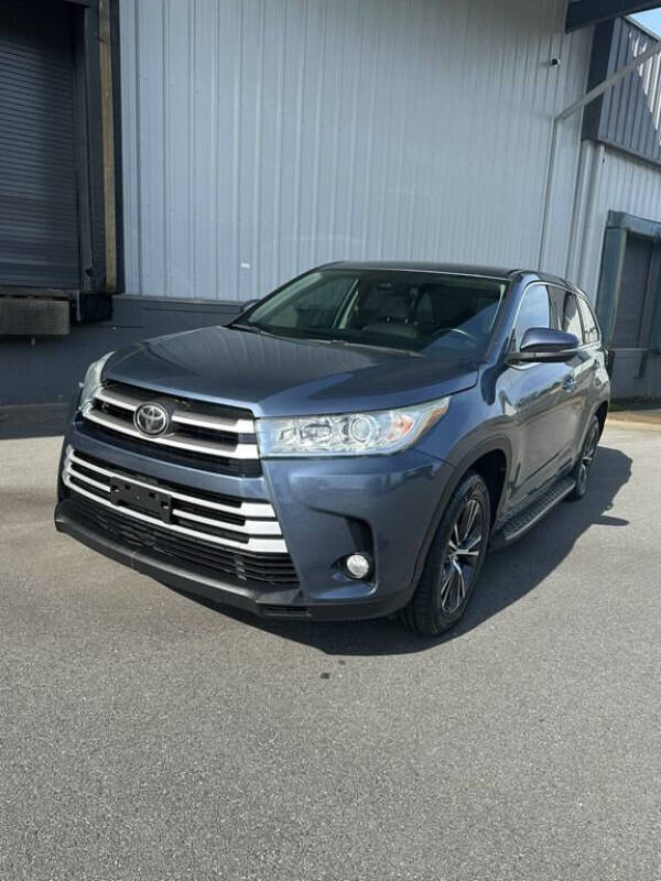 2018 Toyota Highlander LE