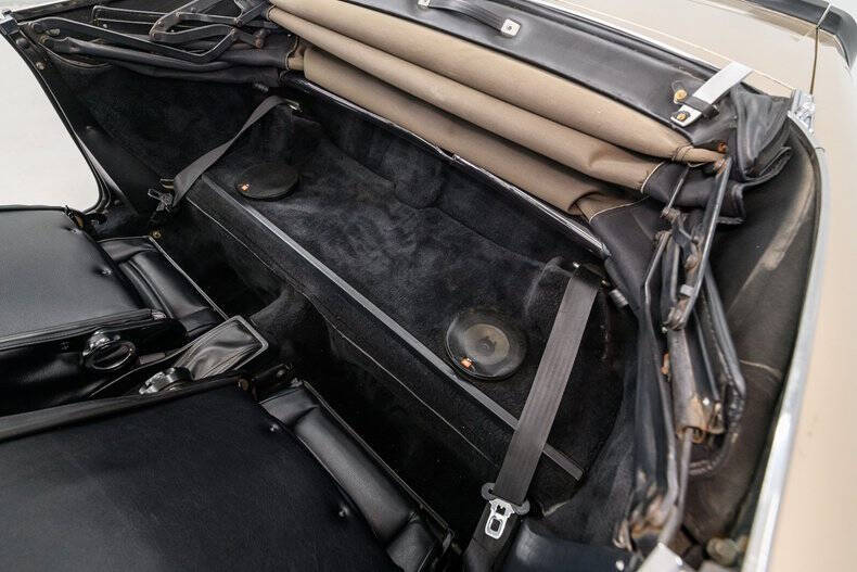 1986 Alfa Romeo Spider Veloce