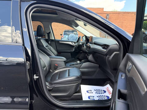 2021 Ford Escape SEL