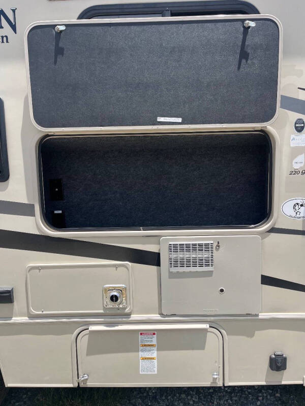 2021 Coachmen RV Forest River