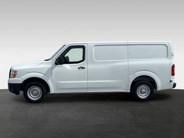2017 Nissan NV