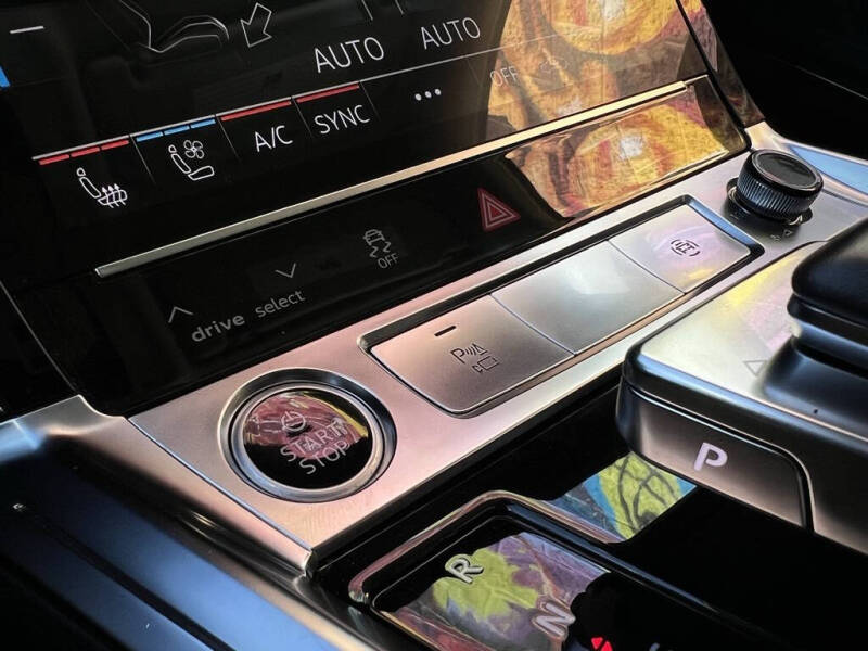 2021 Audi e-tron Sportback quattro Prestige