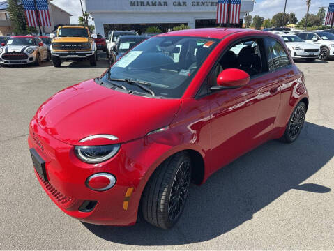 2024 FIAT 500e Inspi(RED)