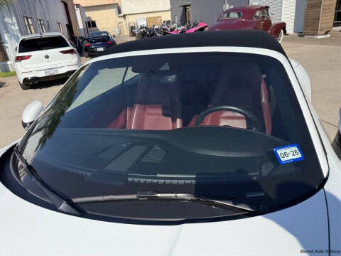 2020 Porsche 911 Carrera