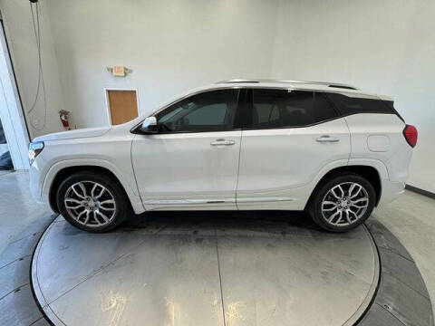 2023 GMC Terrain Denali