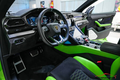 2022 Lamborghini Urus