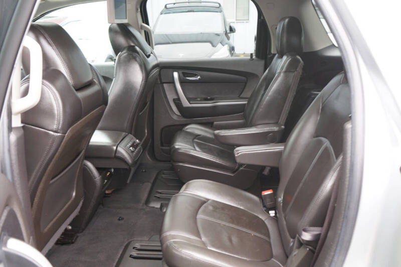2011 GMC Acadia SLT-2