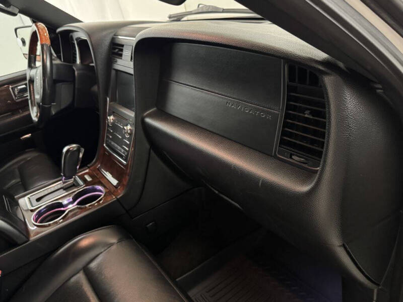 2017 Lincoln Navigator L Select