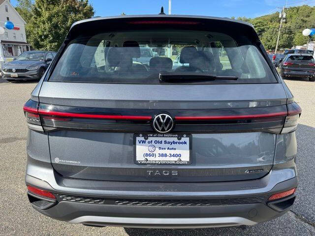 2025 Volkswagen Taos S 4Motion