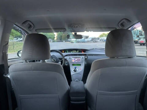 2014 Toyota Prius Two