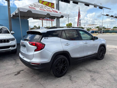 2021 GMC Terrain SLE