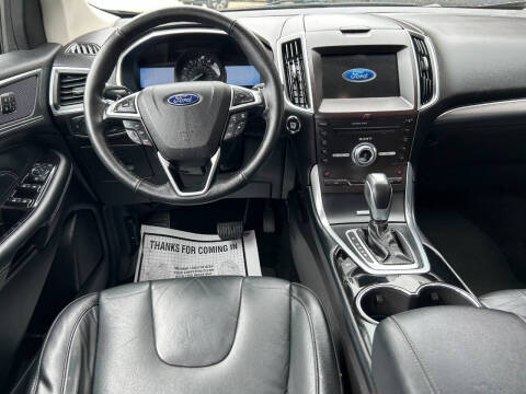 2017 Ford Edge Titanium