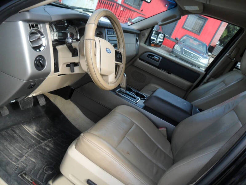 2014 Ford Expedition EL XLT