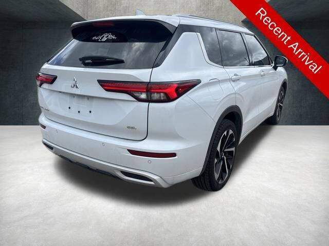 2023 Mitsubishi Outlander SEL