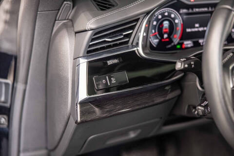 2021 Audi Q8 quattro Prestige 55 TFSI