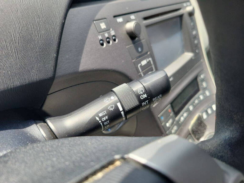 2013 Toyota Prius Three