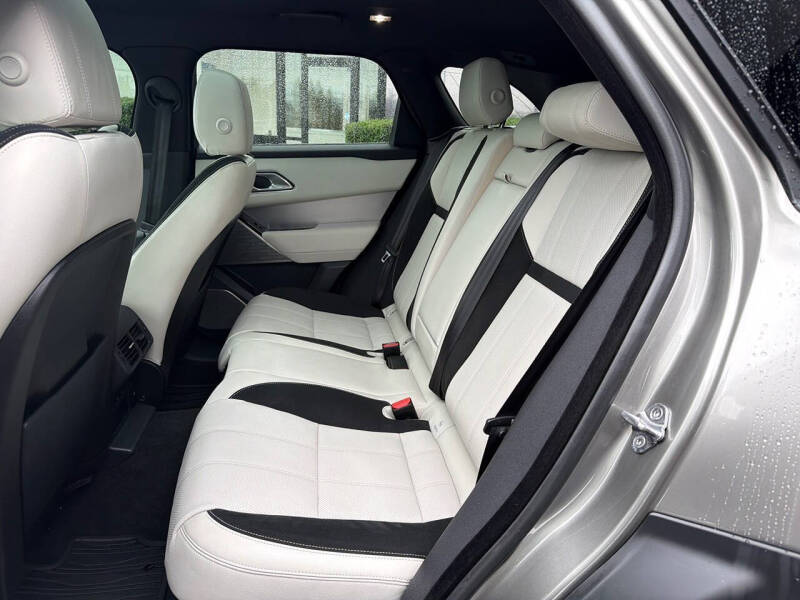 2018 Land Rover Range Rover Velar P250 R-Dynamic SE