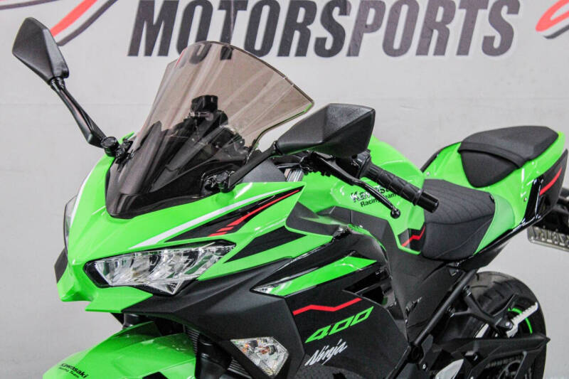 2022 Kawasaki Ninja 400 ABS KRT Edition