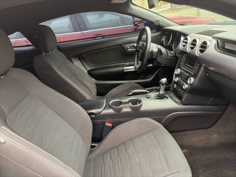 2016 Ford Mustang EcoBoost Premium