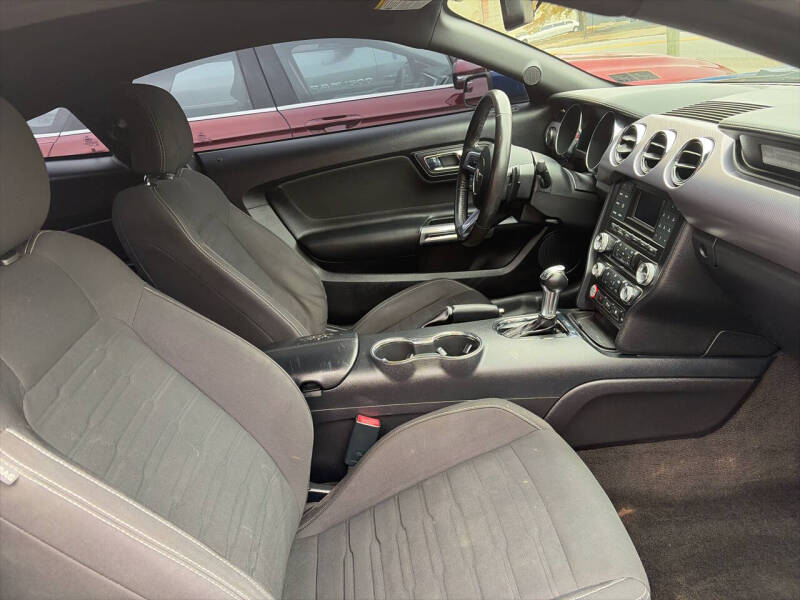 2016 Ford Mustang EcoBoost Premium