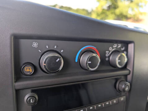 2025 Chevrolet Express 2500