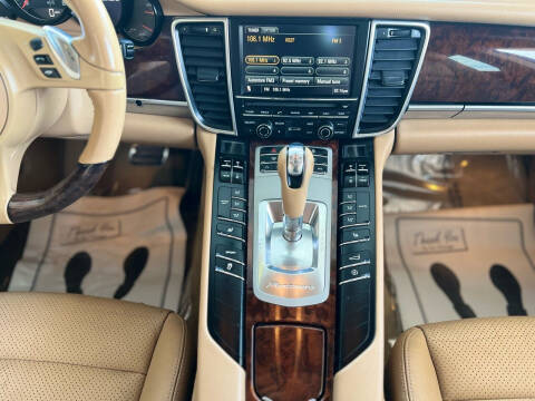 2013 Porsche Panamera