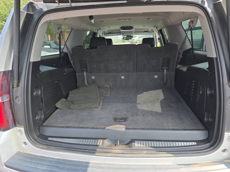 2016 Chevrolet Suburban LT